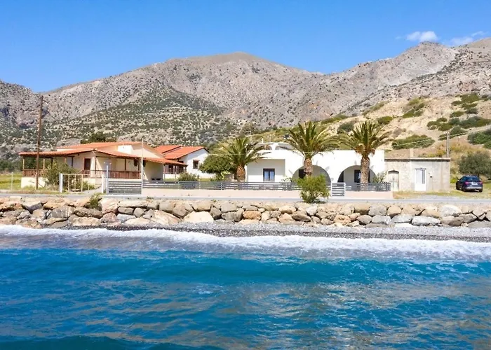 Atalanti Seaside Junior Suites
