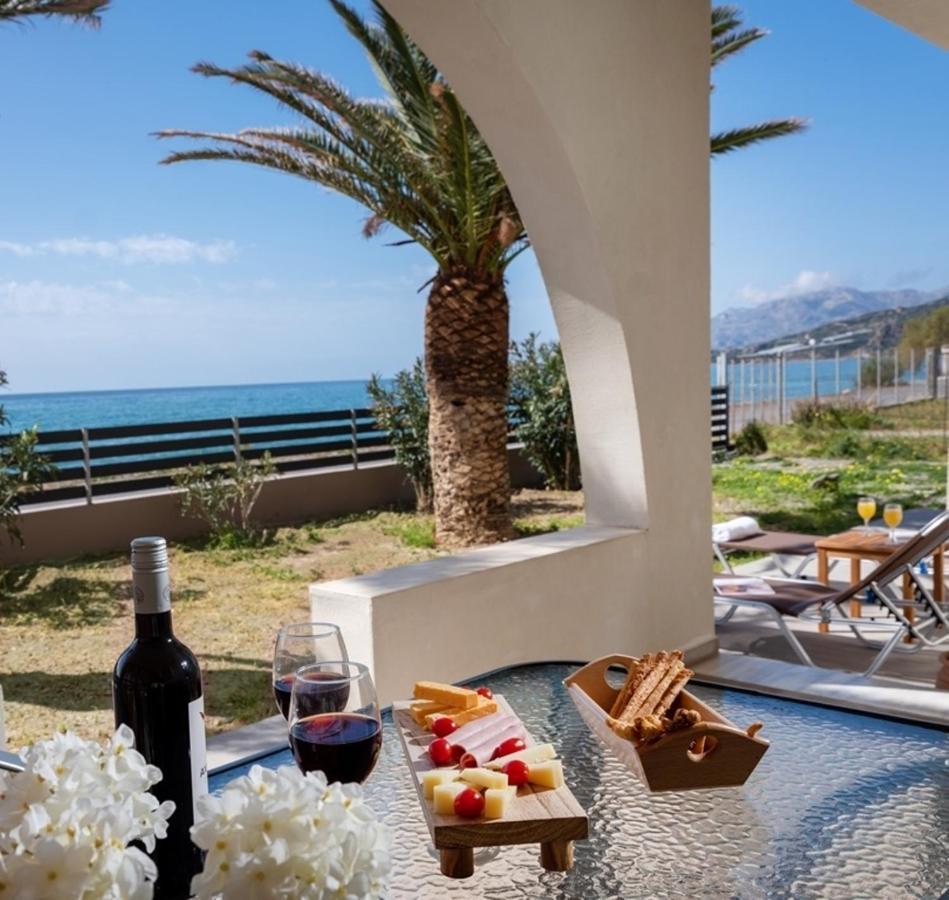 Atalanti Seaside Junior Apartment