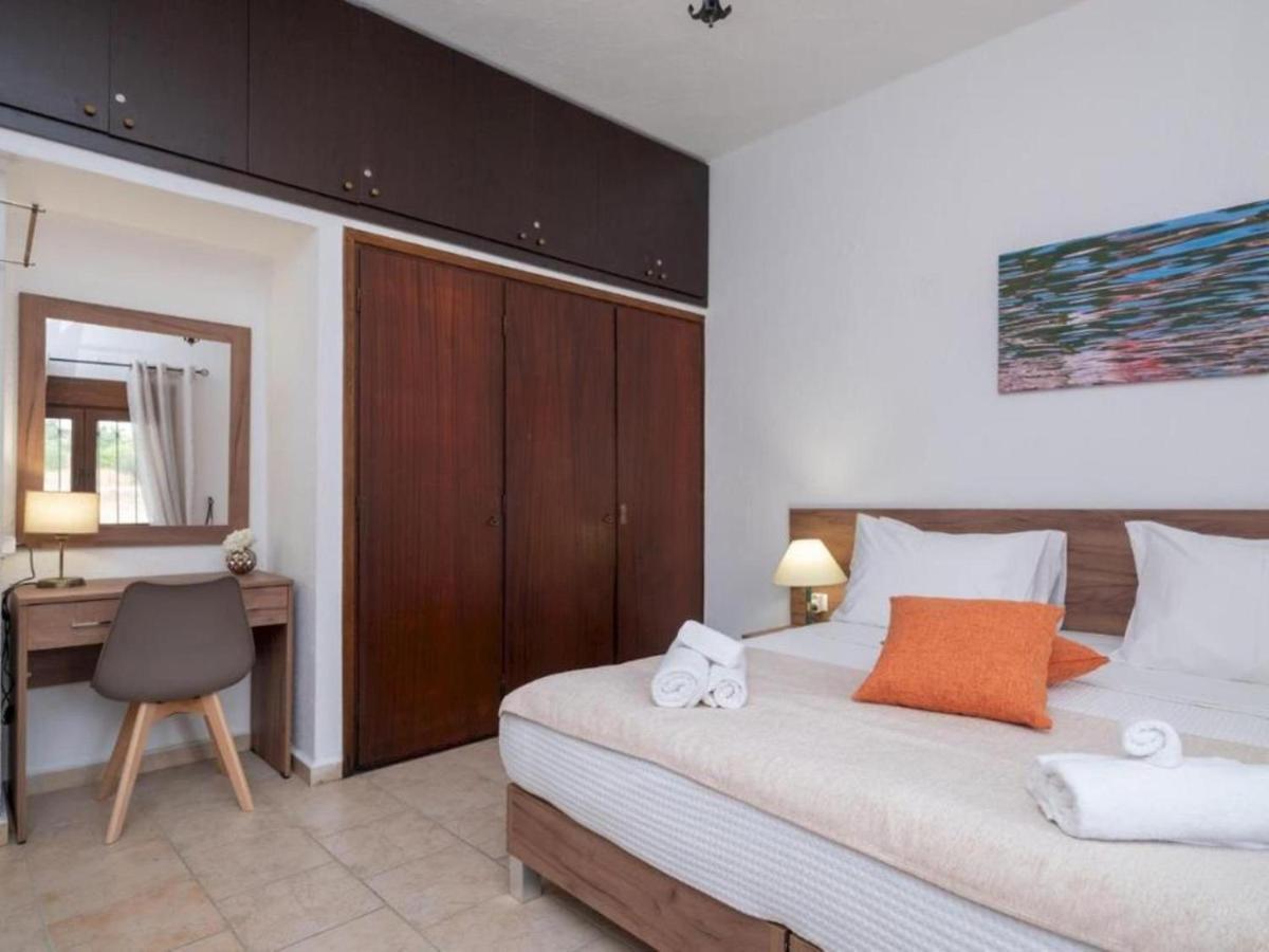 Atalanti Seaside Junior Apartment